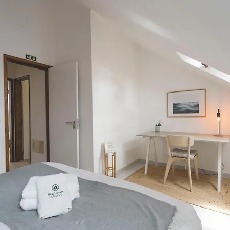 93 - Casa Lagide Ferrel (Leiria)